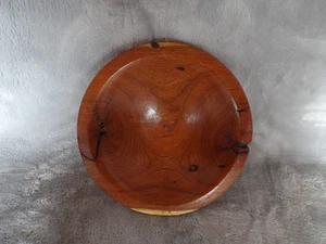 Kirschholz handgedrechselte Schale, schöne Markierungen & natürliche Mängel - Bild 1 von 8