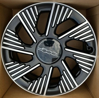 Jantes alu FIAT 17 pouces 50290268 Machined Black FIAT 500 E NEUF - Imagen 1 de 4