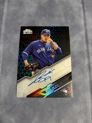 Hyun-Jin Ryu 2020 Topps Chrome Black #ed /99 Green Refractor Auto CBA-HR Dodgers - Image 1 of 2