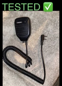 Micrófono altavoz con clip de solapa KMC-22 de colección 4 radios móviles Kenwood (producción de gira) - Imagen 1 de 6