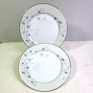 Lot 2 Mikasa Isabella Dinner Plate Blue Floral On Cream & White Platinum Trim - Picture 1 of 11