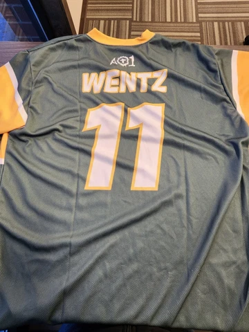 NDSU CARSON WENTZ #11 Ao1 Softball game Jersey Adult XL Bison Commanders Cover