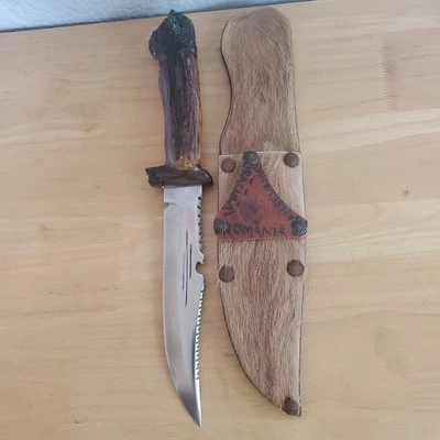 Handmade Deer Antler W/ Wolf Head Hunting/Skinning Knife 7" W/Deer Hide Sheath - Image 1 of 4