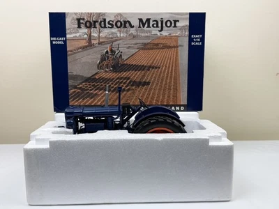 Universal Hobbies 1:16 Fordson Major E27N No 2638A - Изображение 1 из 4