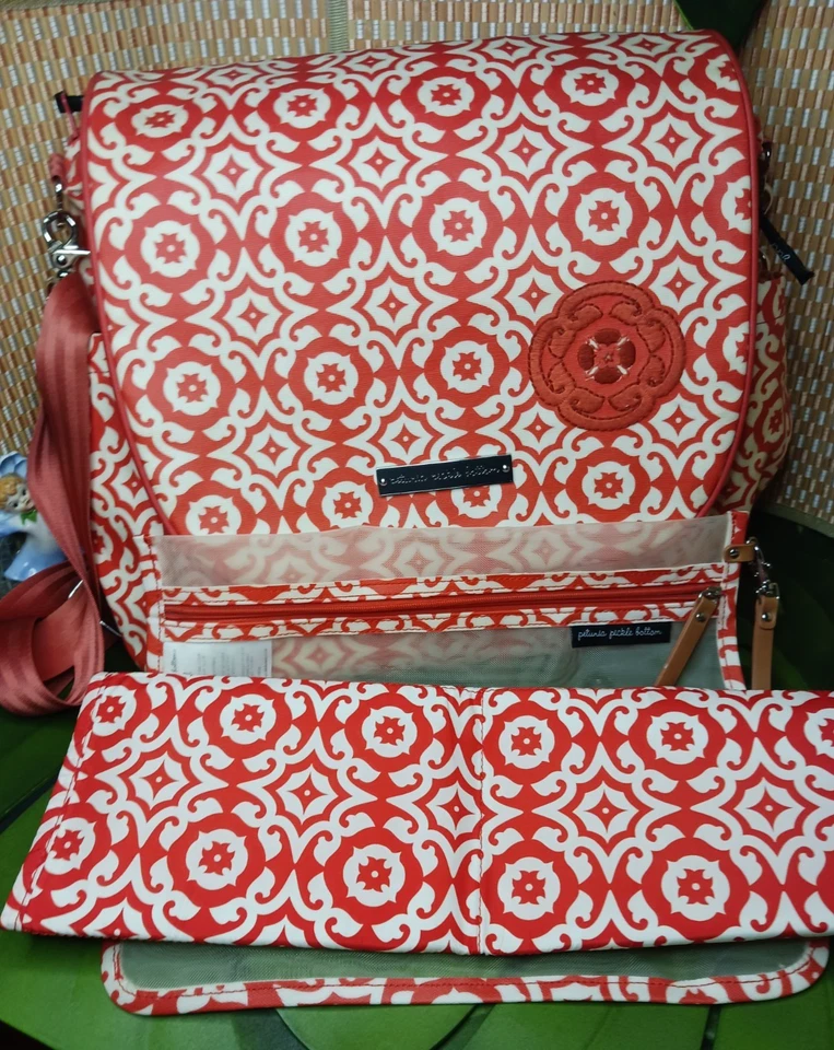 Petunia Pickle Bottom ~ Diaper Bag Backpack ~ Orange Patterned w Accessory Pouch — 第 1/4 张图片