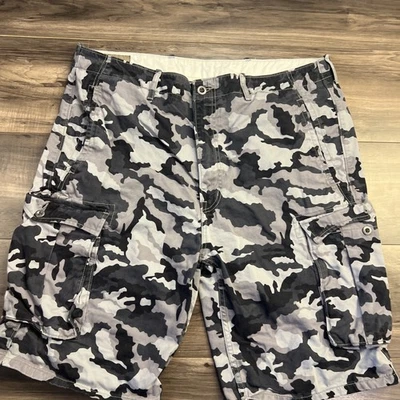 Shorts Levi Cargo 38 cinza camuflado preto masculino logotipo caminhada escalador viagem ao ar livre - Imagem 1 de 4