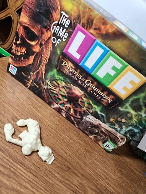 Game of Life Pirates of the Caribbean '05 Dead Mans Chest  skull rock formation - Image 1 of 3