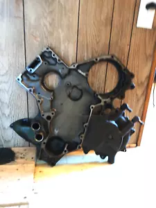 International ,# 1813985C2 Engine Timing Cover DT 360 - Foto 1 di 5