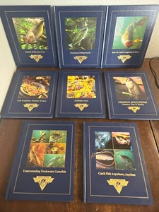 North American Fishing Club Angler's Library 8 Hardcover Books Recipes Tips - Imagen 1 de 18