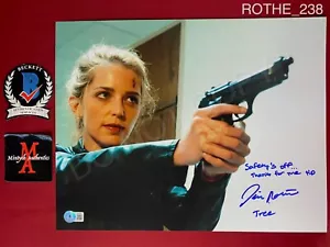 Jessica Rothe foto autografata firmata 11x14 albero Happy Death Day Beckett COA - Foto 1 di 4