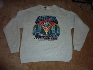 Vintage 2000 New York Yankees Subway Series World Series Champion Sweatshirt XL - Picture 1 of 12