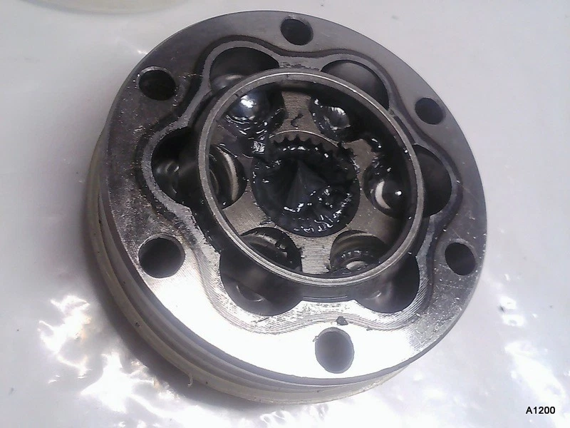 Junta CV para Ford Expedition F-150 Lincoln Navigator 2007-2014 Foto 1 de 4