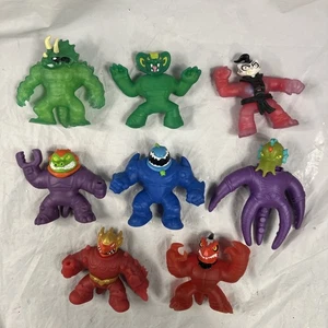 LOTE DE 8 FIGURAS DE ACCIÓN HEROES OF GOO JIT ZU Coleccionables G3 - Imagen 1 de 19