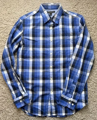 Men’s Banana Republic Soft Wash Blue Check Button Down Shirt Size S - Image 1 of 4