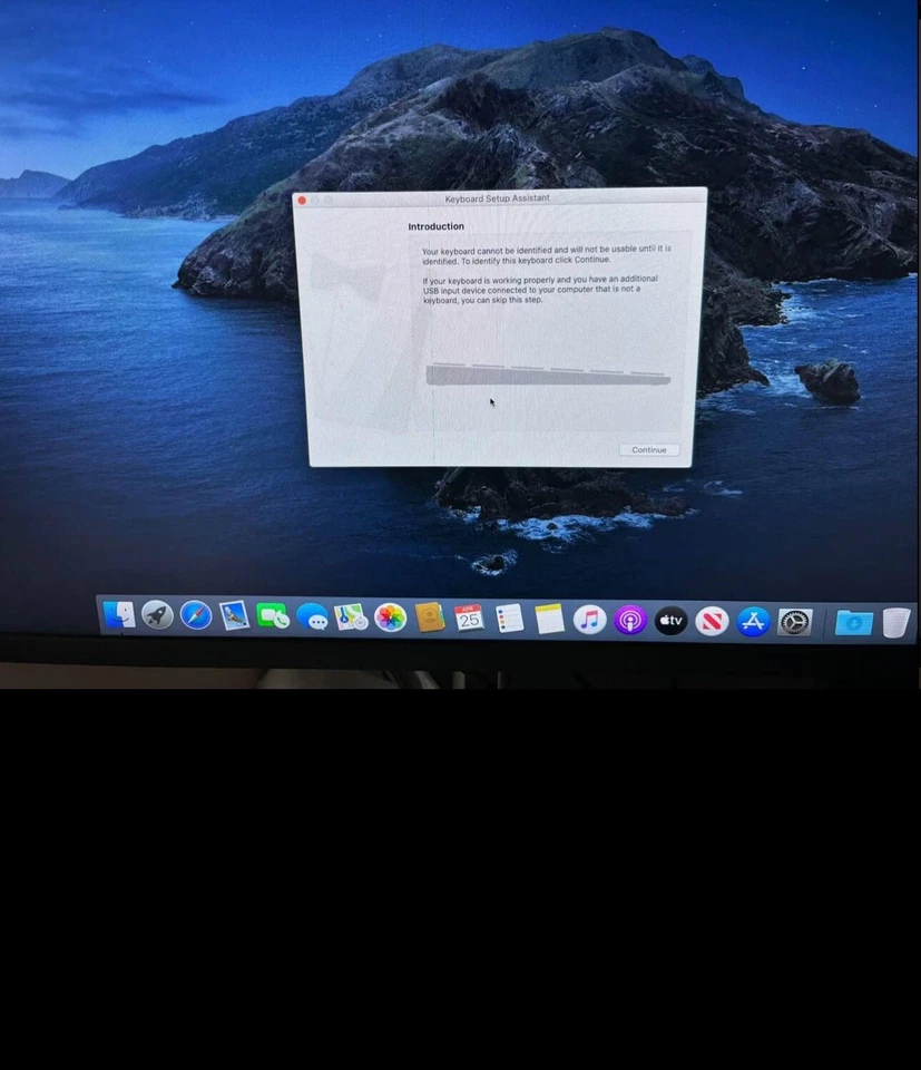 Apple MacBook 15 inch Laptop - MNYF2LL/A (2012, Space Gray) - Image 1 of 4