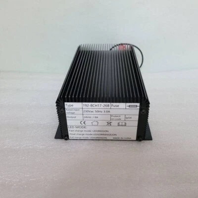 Cargador de batería portátil incorporado NOBLELIFT EPT15 QQE 192-8CH17-26B Foto 1 de 4