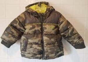 Old Navy Boys 18-24 Months Green Camouflage Camo Insulated Jacket Coat Hooded Zi