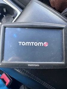 TomTom  Navigation Model: 4EF00 GPS Device 5" Widescree GPS Navigator System - Picture 1 of 5