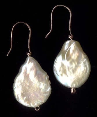 New 14K 4.71 Gram Solid Rose Gold 16mm Light Pink Coin Pearl Hook Earrings #eg - Image 1 of 2