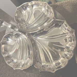 Vintage 2 Sheffield versilbert großes Blatt Schale Tablett 3 Abschnitt 10"x10" - Bild 1 von 6