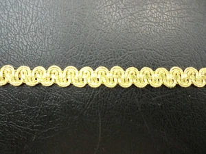 PASSAMANERIA BORDO NASTRO DECORAZIONE INTRAMEZZO ABBIGLIAMENTO LUREX ORO ART.349 - Picture 1 of 1