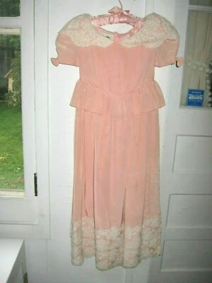 VESTIDO DE FIESTA PRINCESA FORMAL ESTILO VICTORIANO ROSA INFANTIL DE COLECCIÓN - AGUA - 6X Foto 1 de 4