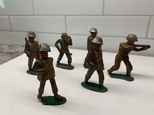 Vintage 1950's Barclay Manoil WWII Cast Iron Lot of 6 Soldiers