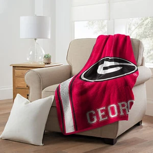 Northwest NCAA Georgia Bulldogs Sherpa Throw Blanket - Picture 1 of 2