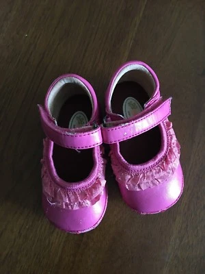 Angel Talla 3 Caliente Rosa Mary Jane Zapatos Infantil Niña Elegante Volantes Boutique V2004  Foto 1 de 4