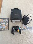 Nintendo GameCube Console Bundle 2 Controllers, 1 Game, Memory Card, Cables