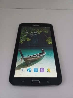 artículos incluidos Samsung Galaxy Tab 3 SM-T210R 8 GB, Wi-Fi, 7 pulgadas, negro + cubierta Targus Foto 1 de 4