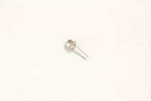 LOT OF 100 2N0522 NSC - Picture 1 of 1
