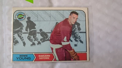 Howie Young 1968-69 Topps #82 - Oakland Seals *H7* - Image 1 of 2