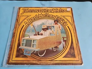 Johnny Guitar Watson – A Real Mother For Ya 1977 (G+) LP Funk Soul DJLPA-7 - Imagen 1 de 24