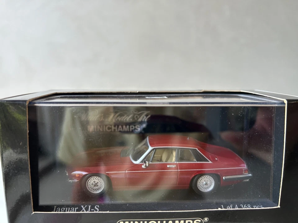 Minichamps Jaguar XJ-S 1980 1:43 - Image 1 of 4