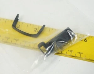 2016-2020 BentleyBentayga Driver door handle door fixator plastic hardware clip - Picture 1 of 12