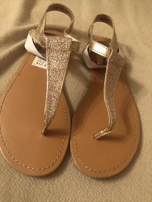 SANDALIA TANGA ZOE & ZAC NIÑAS (NIÑO PEQUEÑO/NIÑO GRANDE) TALLA 1 M EE. UU. Hermoso oro Foto 1 de 4