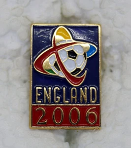 England 2006 World Cup Bid Enamel Pin Badge - Picture 1 of 3