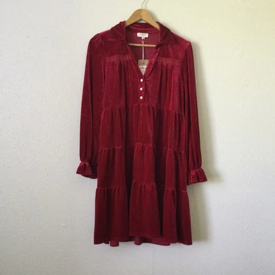 Vestido Umgee Berry Rojo Terciopelo en Niveles Talla PEQUEÑO Fiesta en Niveles NUEVO CON ETIQUETAS Foto 1 de 4