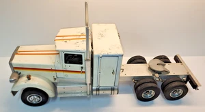 Vintage 1980s Wedico 1/16 RC Peterbilt Semi Rig Diecast & Aluminum Over 20" Long - Picture 1 of 17