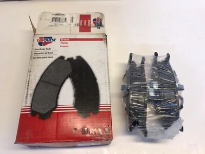 Juego de pastillas de freno de disco delantero Dodge Plymouth 1995-2001 neón RMD642 Foto 1 de 4
