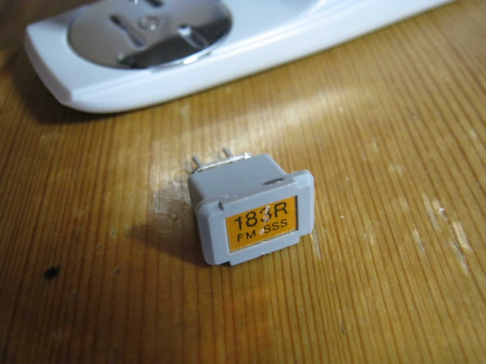 Graupner Quarz Empfänger 35Mhz FMSSS origina lKanal 183 - Bild 1 von 1