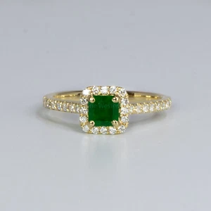 Natural Emerald and Diamonds Ring Colombian Emerald - Picture 1 of 2