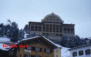 Geneva Switzerland Sanatorium Guardaval  1956 red border Kodachrome 35mm slide - Picture 1 of 1