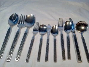 REED AND BARTON CARACAS BLACK ACCENT FLATWARE - YOUR CHOICE- FREE SHIP - Picture 1 of 12