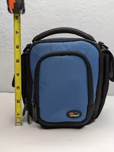 Lowepro Clips 100 Camcorder Shoulder Bag Blue holds 4.7"w x 3" x 5.7"H w/ Strap - Picture 1 of 9