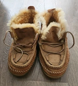 LL Bean Wicked Good Lodge Chukka Mens 9 Woman's 11 Brown Slippers Hard Sole - Picture 1 of 6