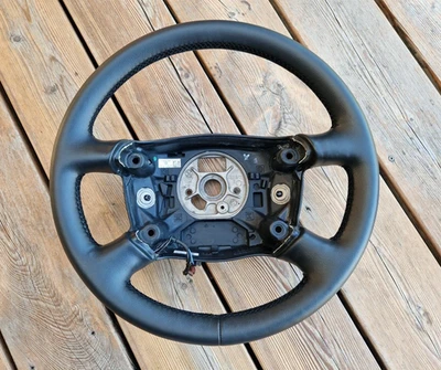 NUEVO Volante de cuero negro AUDI A4 B6 A6 S6 A2 2000-2006 OEM CALEFACTADO Foto 1 de 4