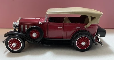 national motor museum mint 1:32 1932 CHEVY PHAETON  - Image 1 of 4