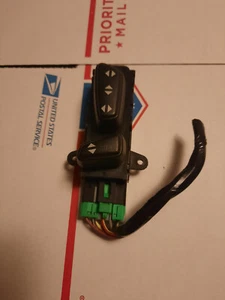 99-04 Jeep Grand Cherokee RIGHT SEAT SWITCH - Imagen 1 de 3